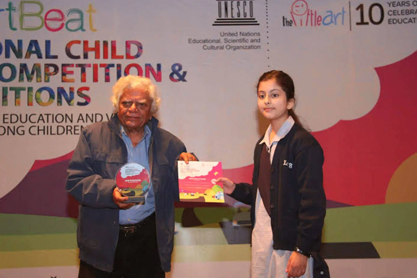 Prize Distribution at the 7th Art Beat Exhibition in Lahore