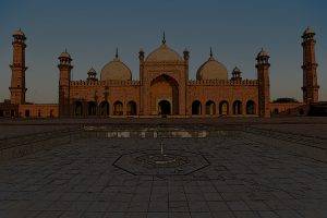 Private general universities in Lahore