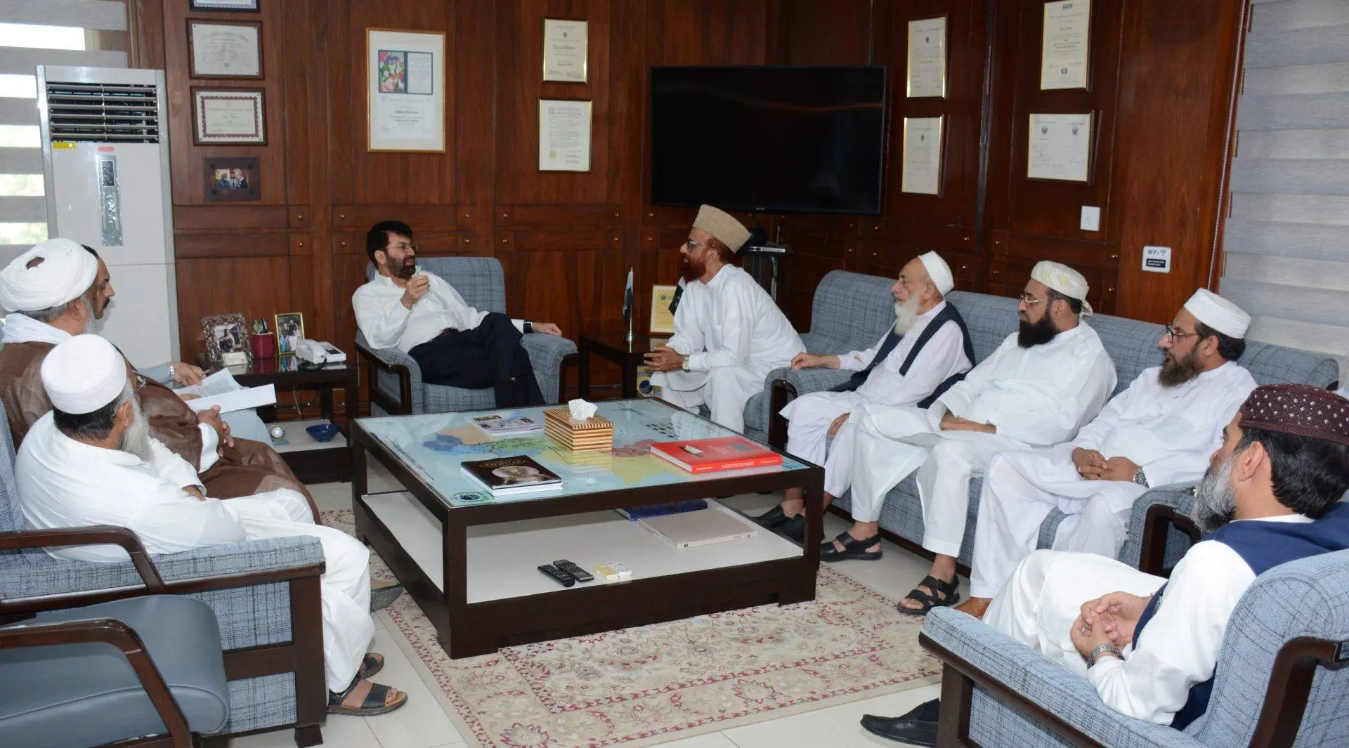 Mufti Muneeb And Chairman HEC