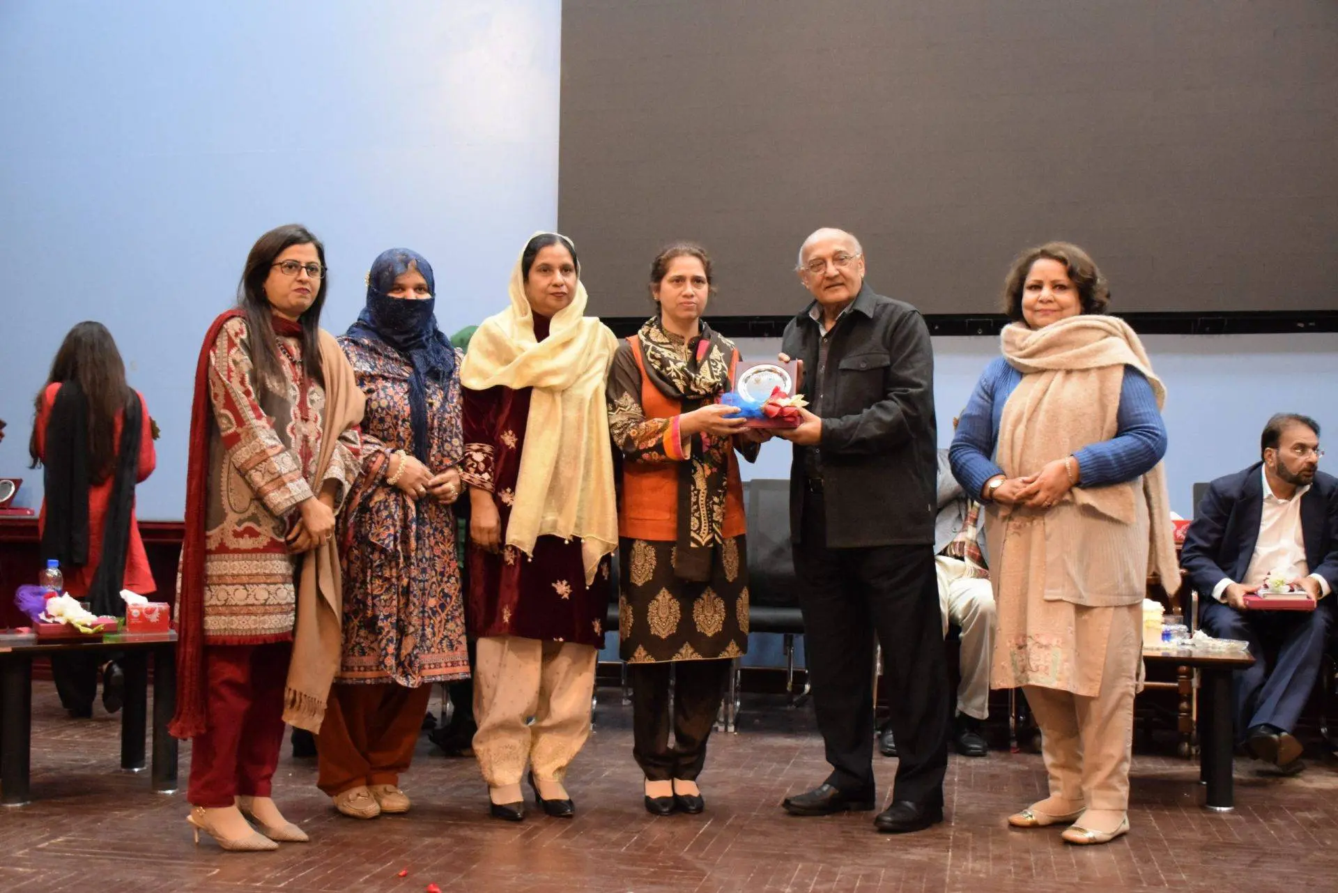 LCWU Hosts International Urdu Seminar
