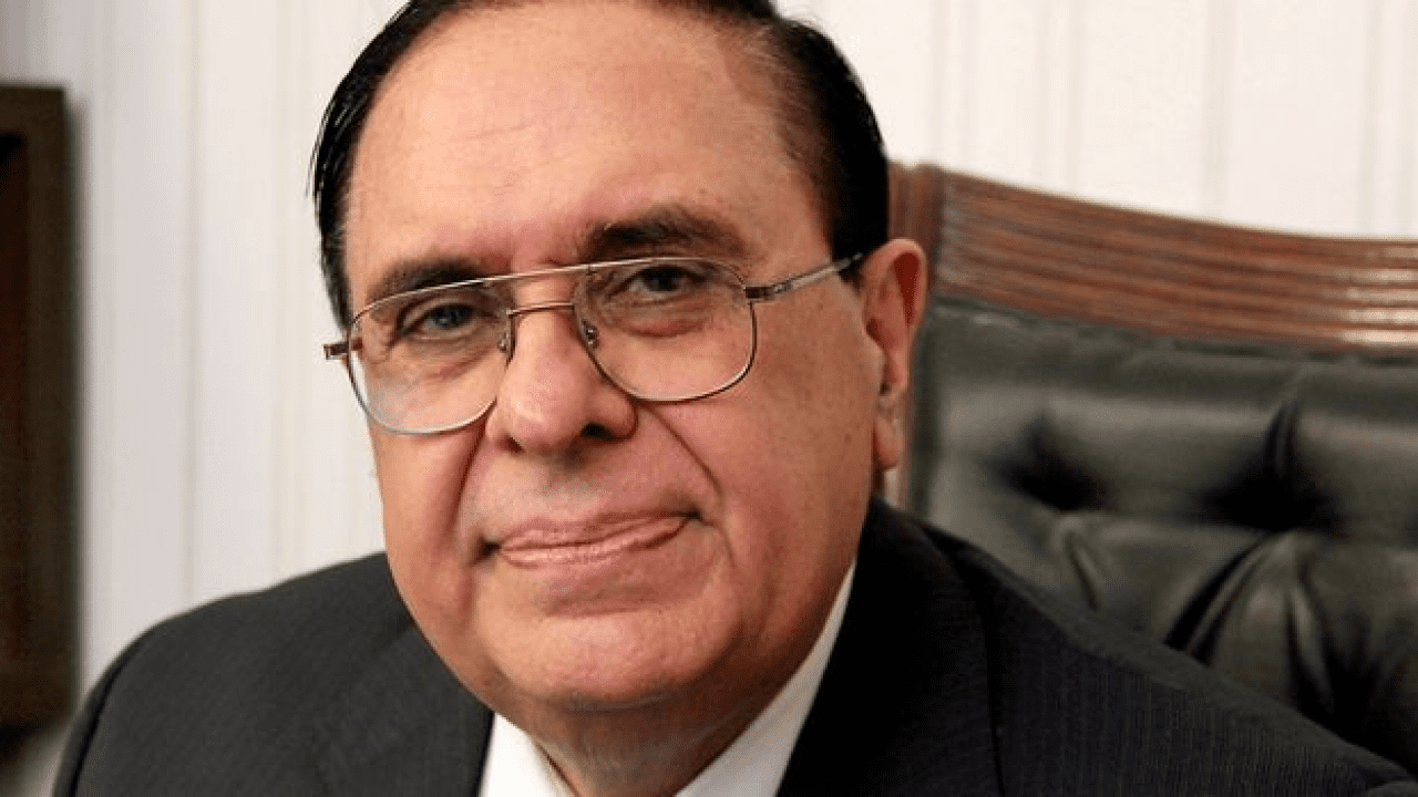 Pakistan Should Send More Students To China