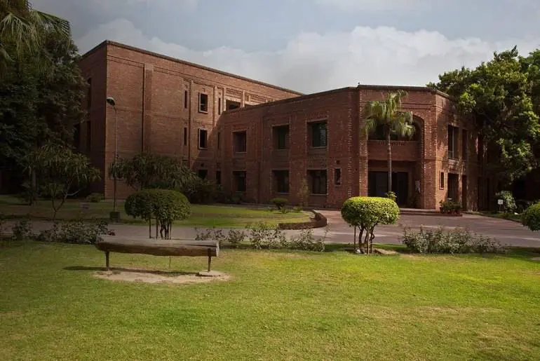 KC Calls Off Khalilur Rahman's Visit After Student Outcry