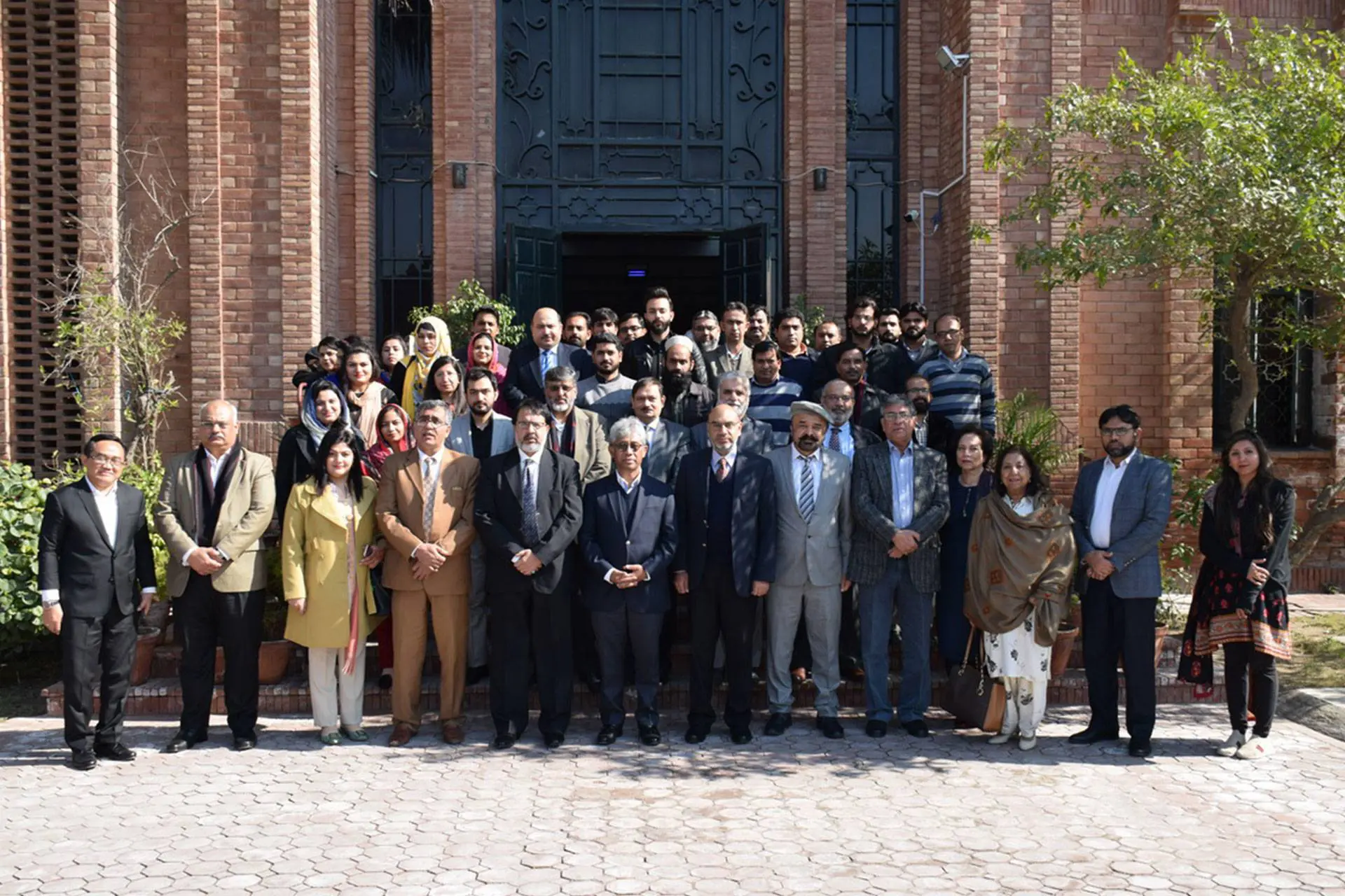 Indonesian Ambassador Announces Scholarships For VU Students