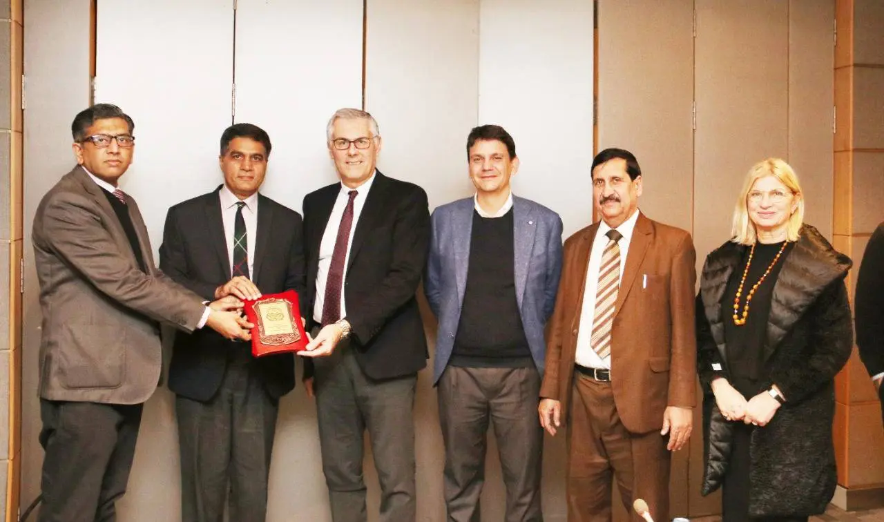 PHEC, HED Eye Collaboration With Italian University