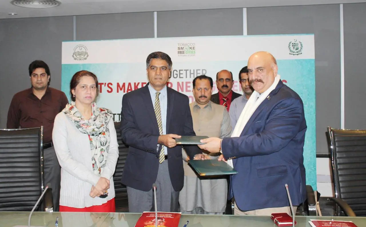 PHEC, NHSRC Join Hands To Control Tabbaco Use At Institutions