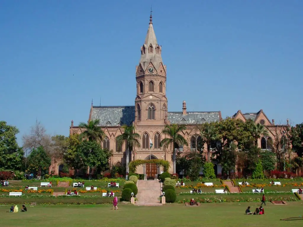 GCU To Resume Online Classes
