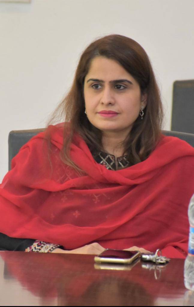 UET Lahore Appoints First Female Engineering Professor In 100 Years ...