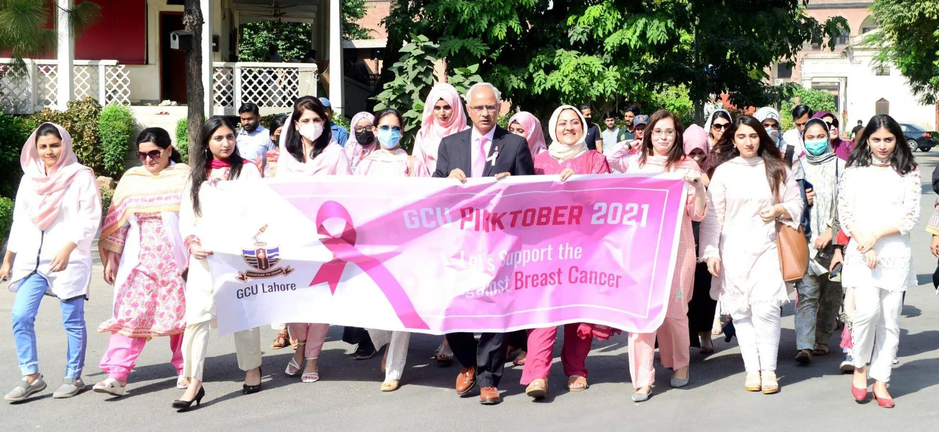 GCU holds breast cancer awareness walk