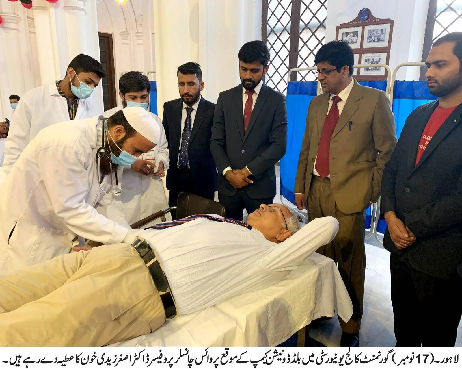 Universities students donate blood for cancer patients