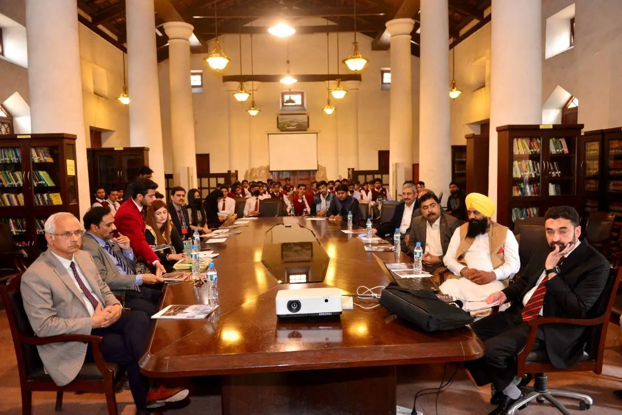 GCU holds discussions on gender mainstreaming, SDGs and minority rights