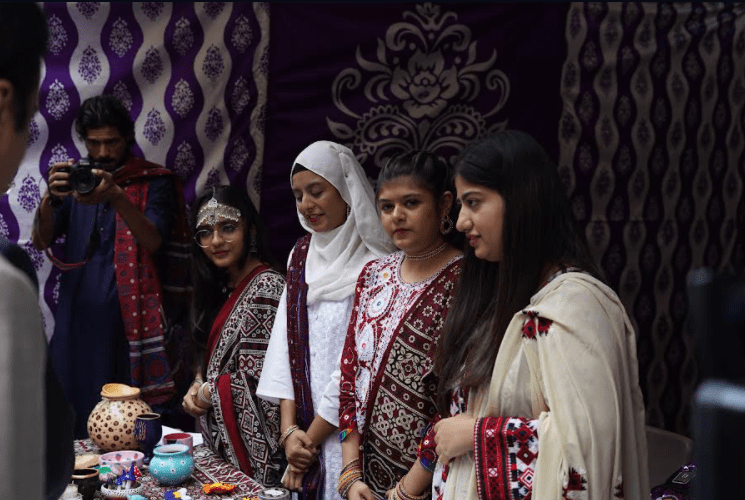 SMIU celebrates Sindh Cultural Day