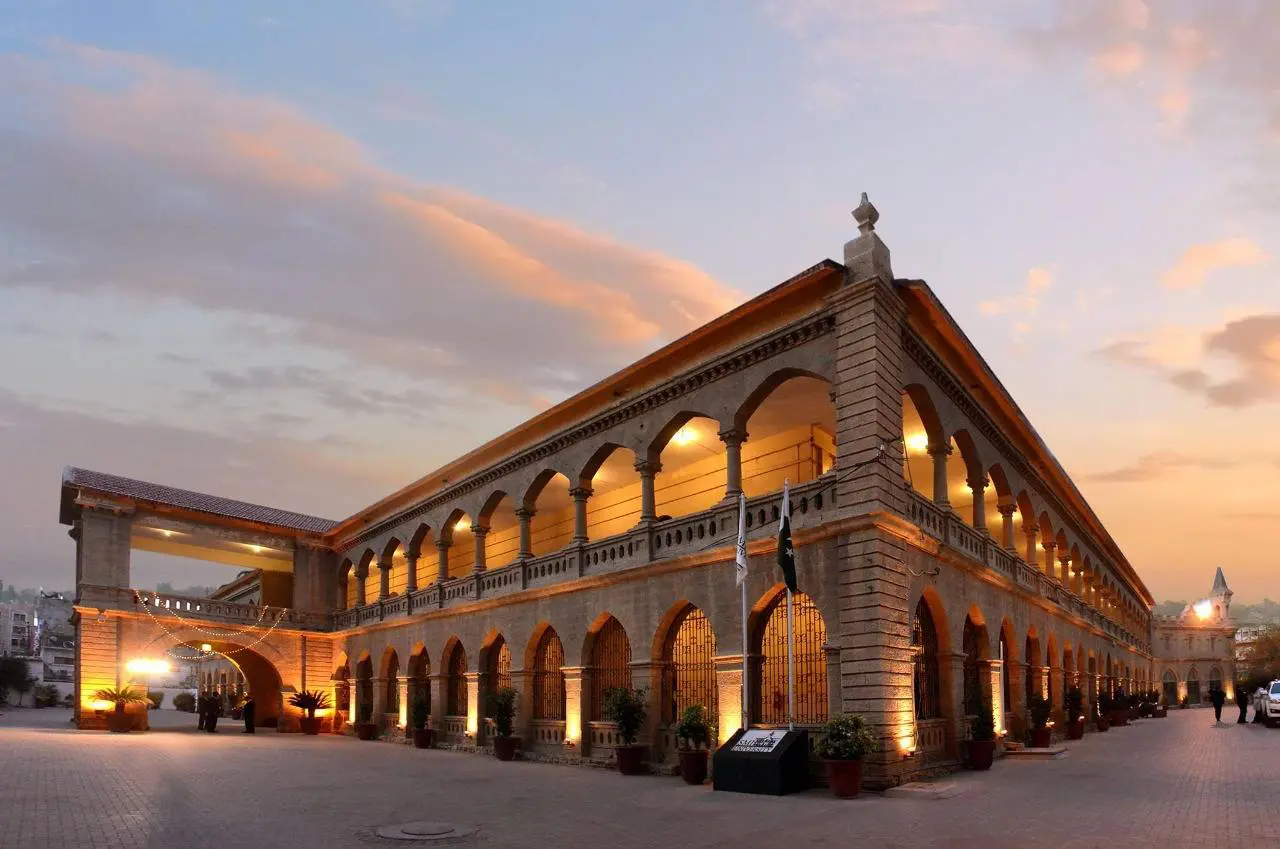 SMIU’s faculty members receive HEC research projects of more than 14 million rupees