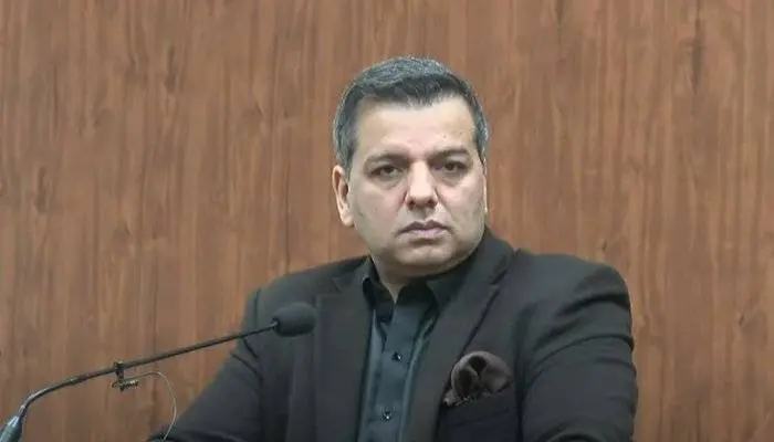 Murad Raas endorses 50% attendance in schools