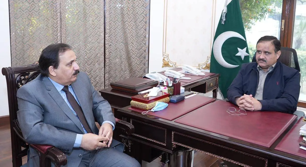 COO PHEC Meets Chief Minister Punjab