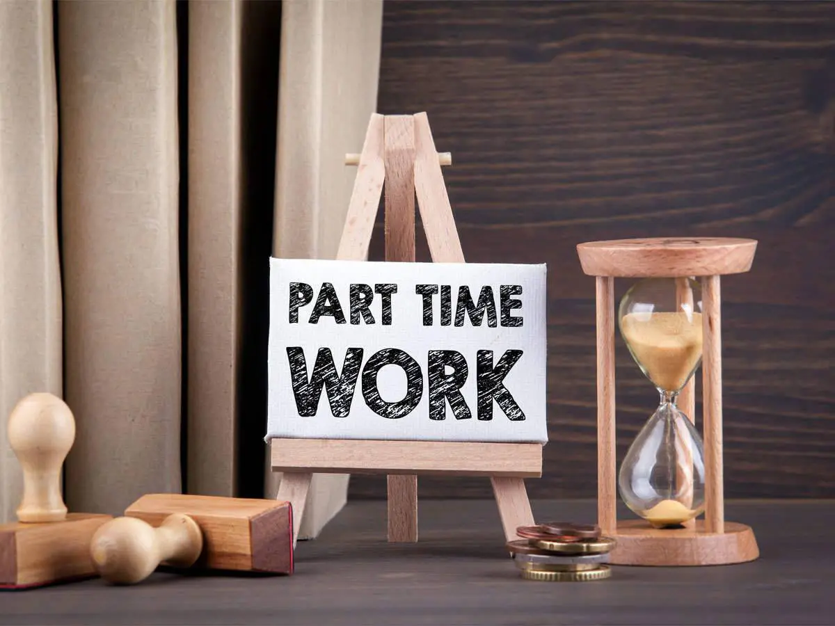 Six habits to adopt if you want to study and work part-time