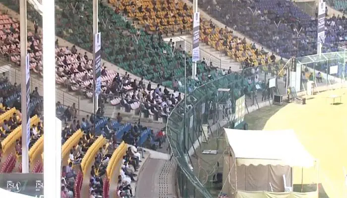 20000 aspirants gathered at National Stadium Karachi for the IT admission test