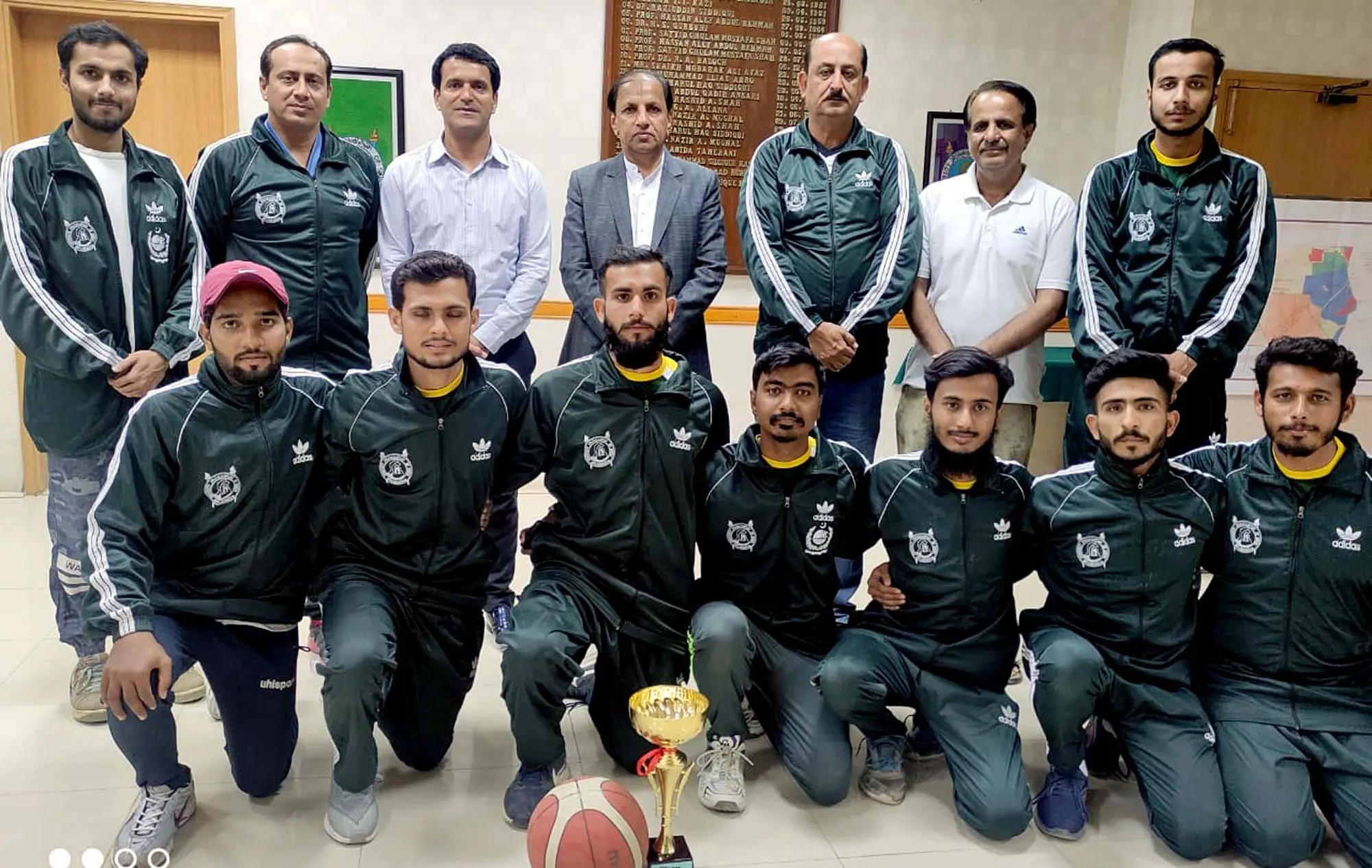 SU beats SAU in final match of basketball Zone H