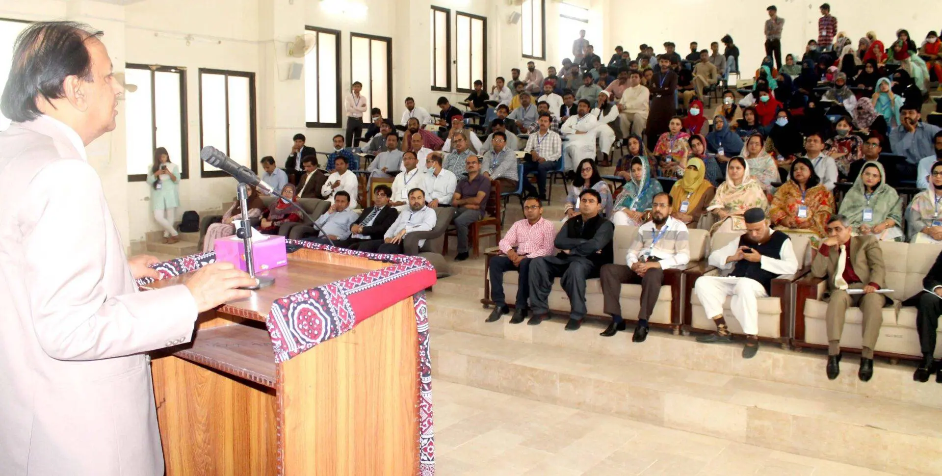 A 3-day substantial training course on recent trends in biotechnology gets underway at SU