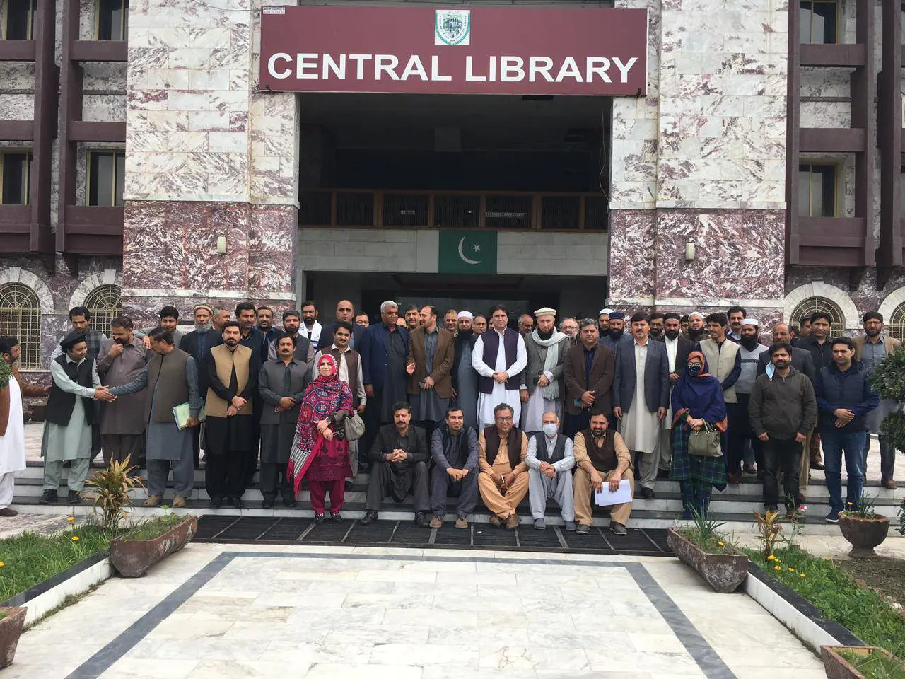 APUBTA demonstrates protest against HEC at Islamabad