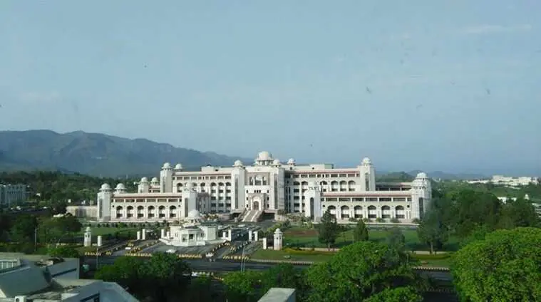 Irregularities in establishing PM House University