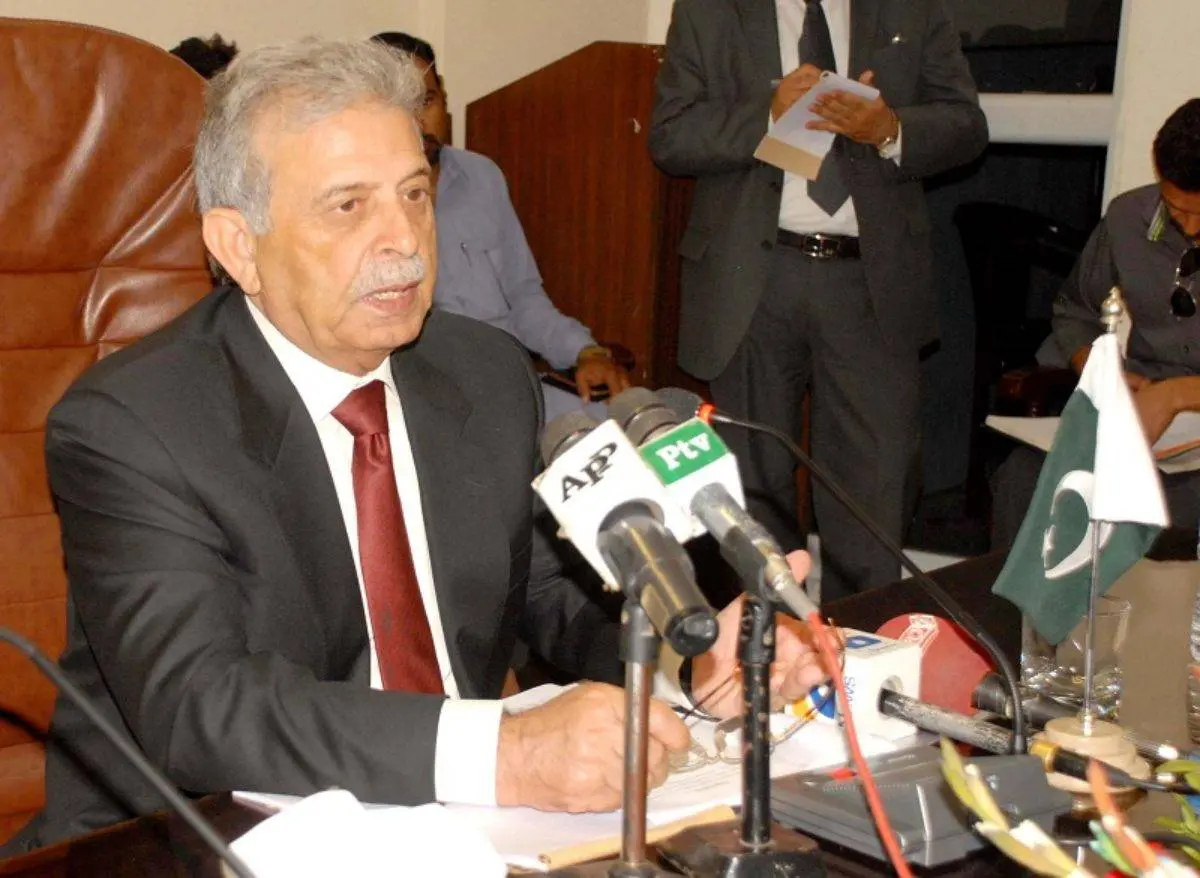 Tanveer Minister Education