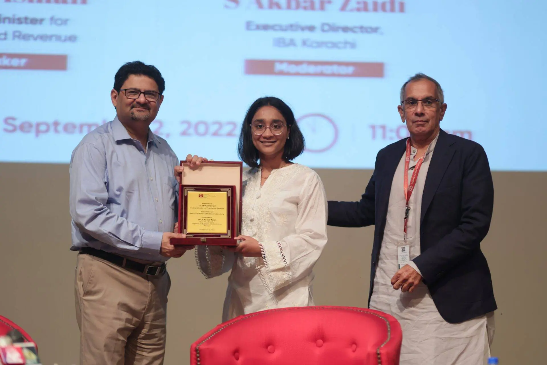 Miftah Ismail at IBA