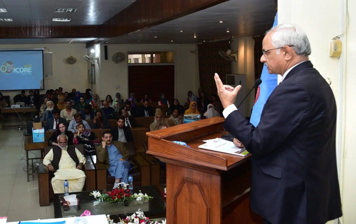 Modern curriculum for higher education