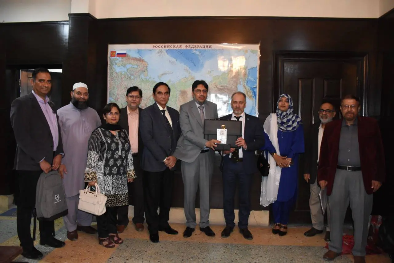 SSUET team Russian delegation