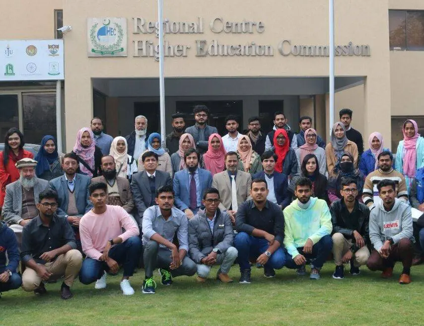 Sri Lankan students in Pakistan