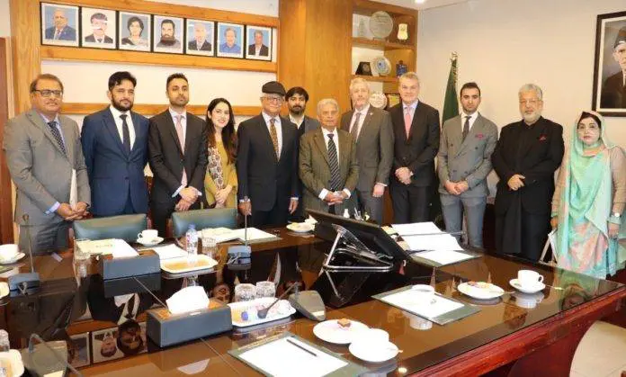 MoFEPT exchange Oxford Pakistan