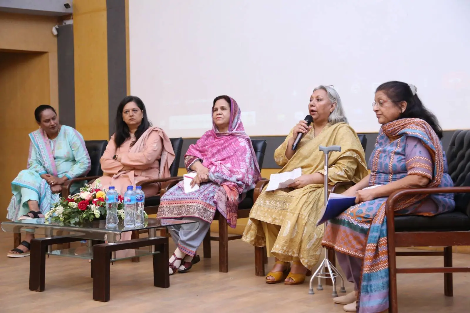 ZU Dialogues on Nurses