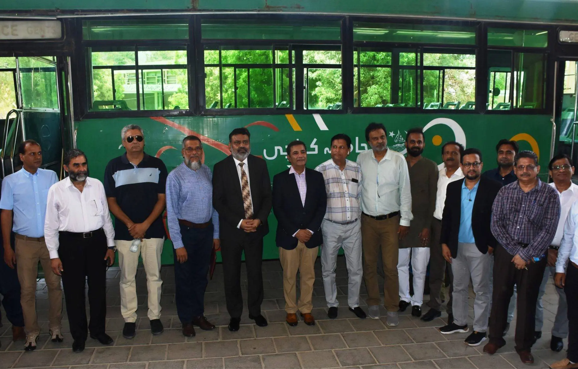 KMC 10 buses to UoK