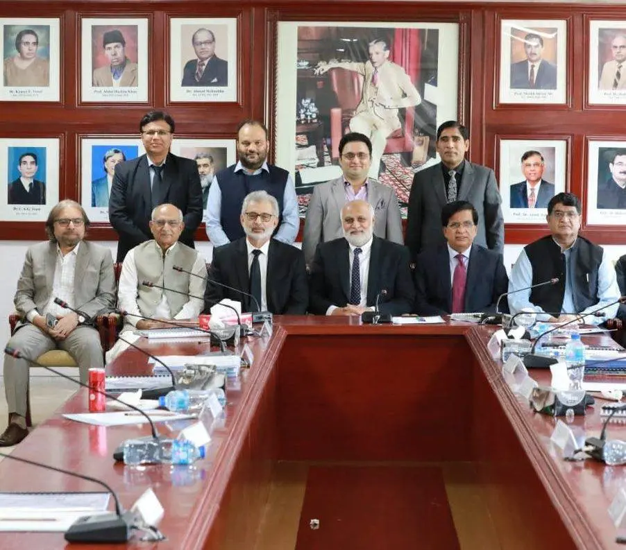 Students Union in QAU