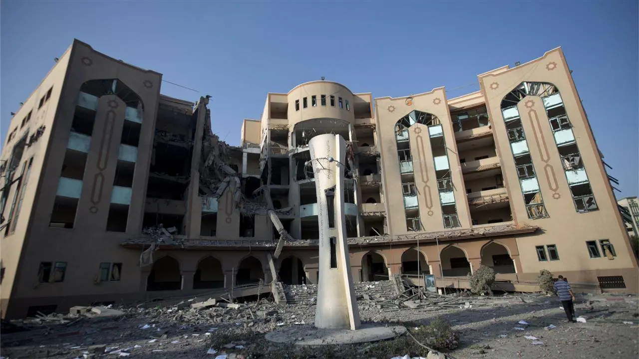 Israel destroys Islamic University of Gaza