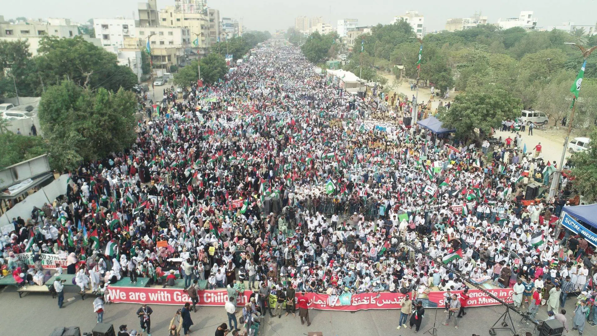 Students Rally for Palestine in Karachi