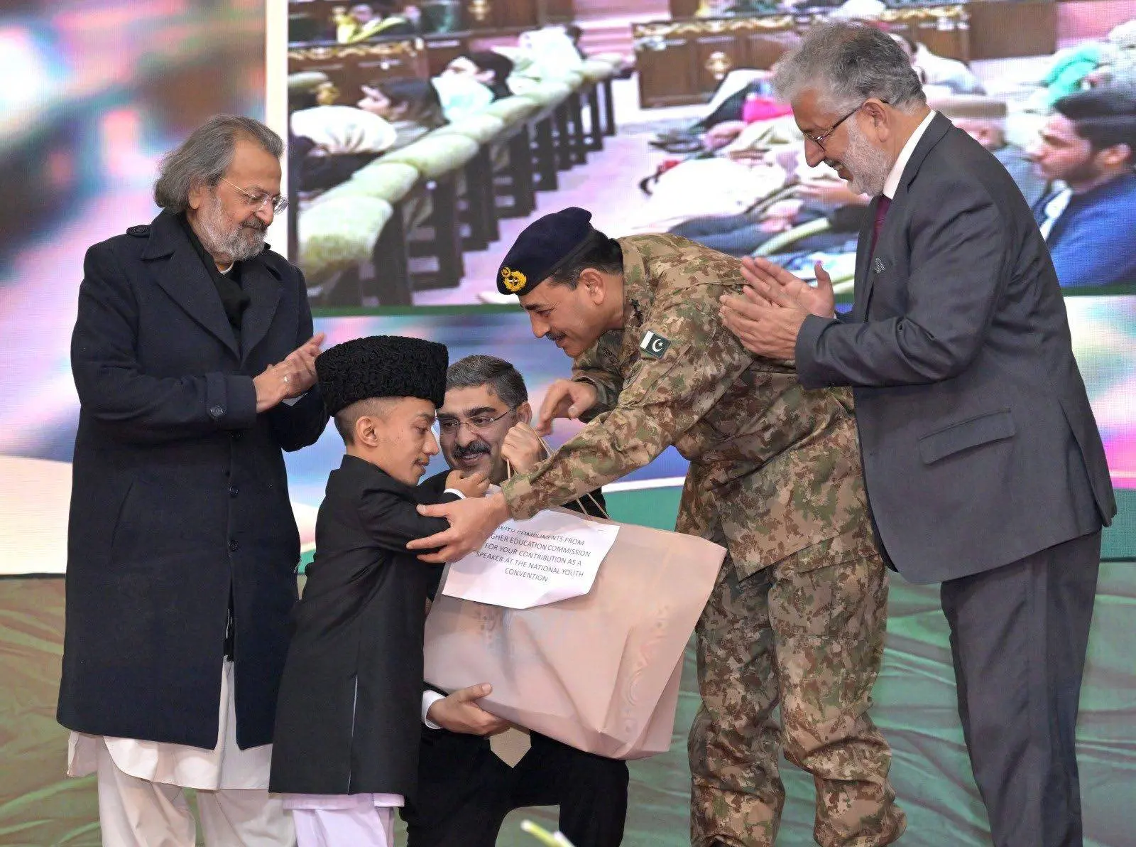 Asim Munir Interacts with Students