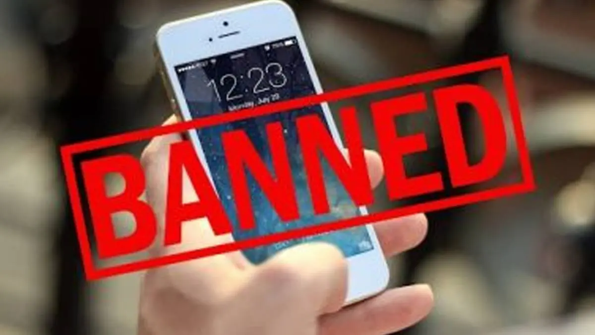 Ban imposes on mobile use in KP schools