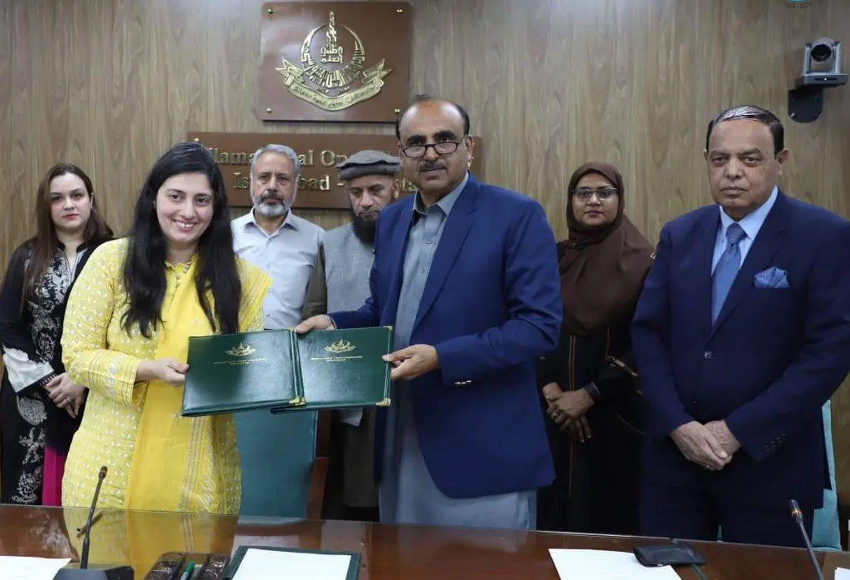 AIOU inks MoU with Takmil