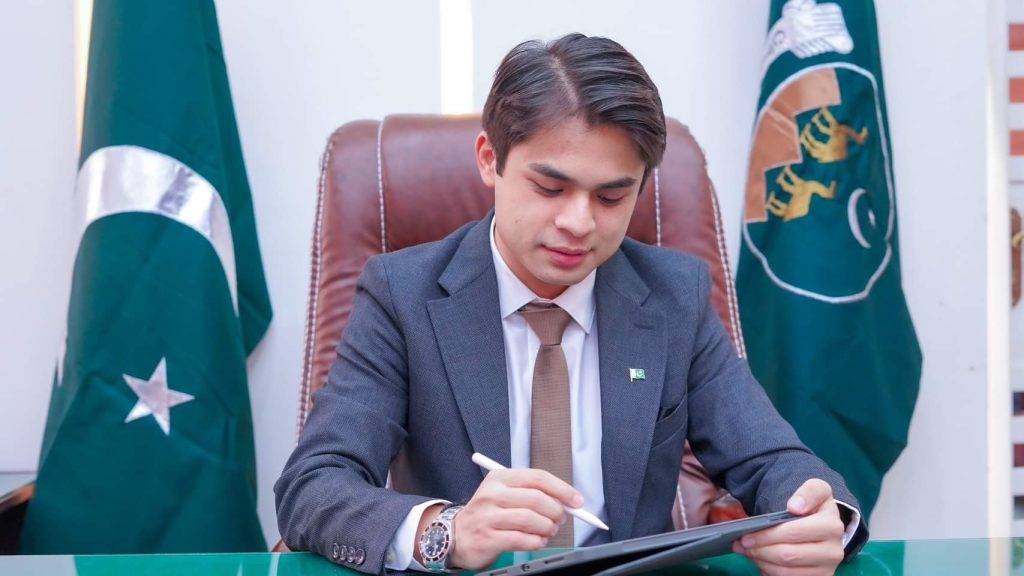 Umair Raisani Educational Profiles | Academia Magazine