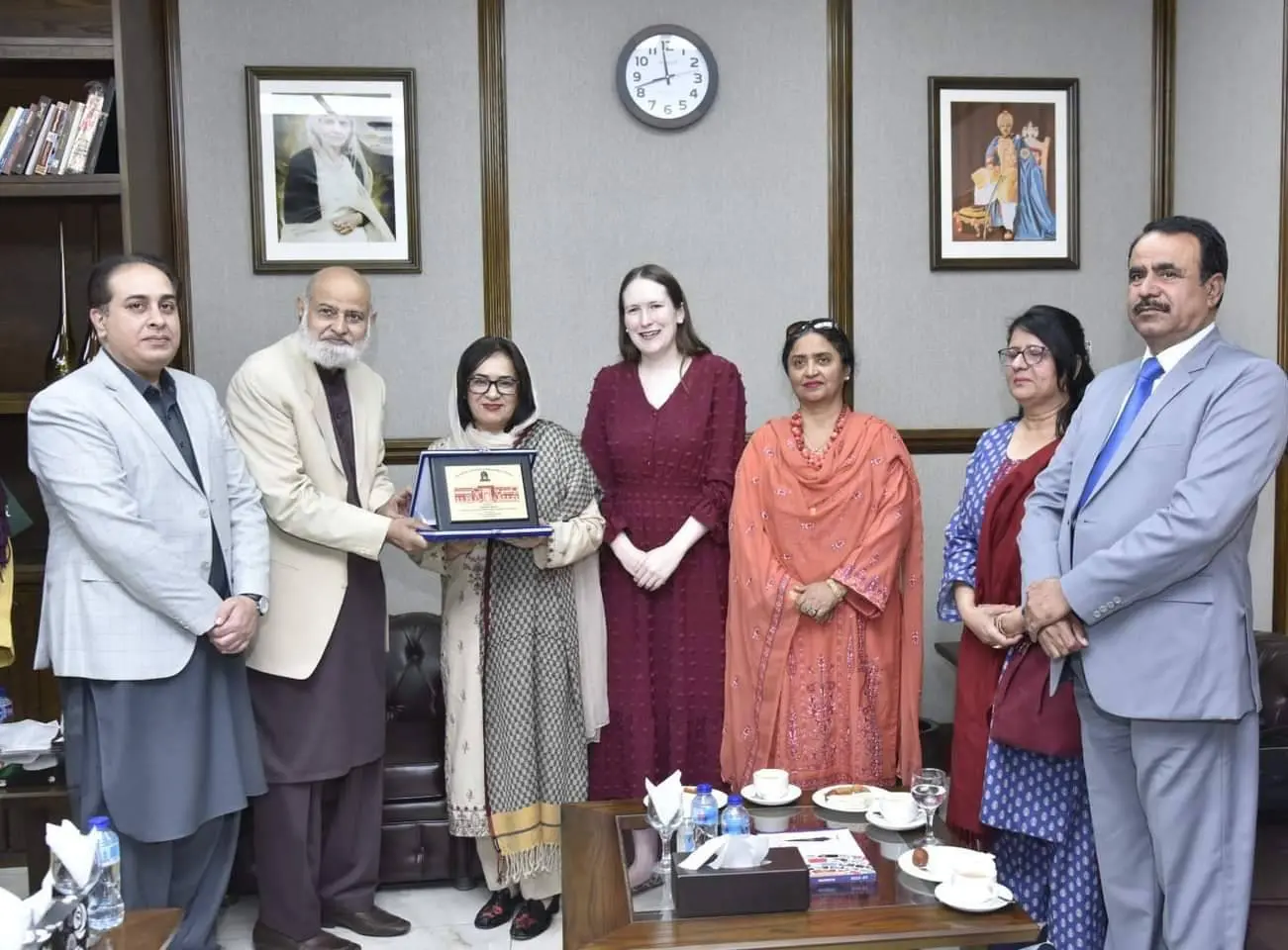 US Consul General Kristin Hawkins Visits IUB