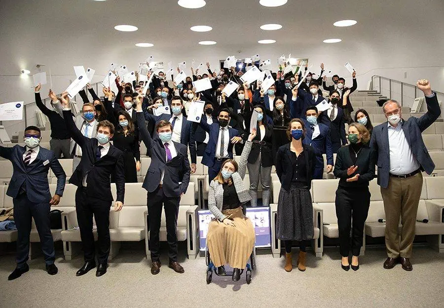 Top MBA Scholarships for International Students in 2024