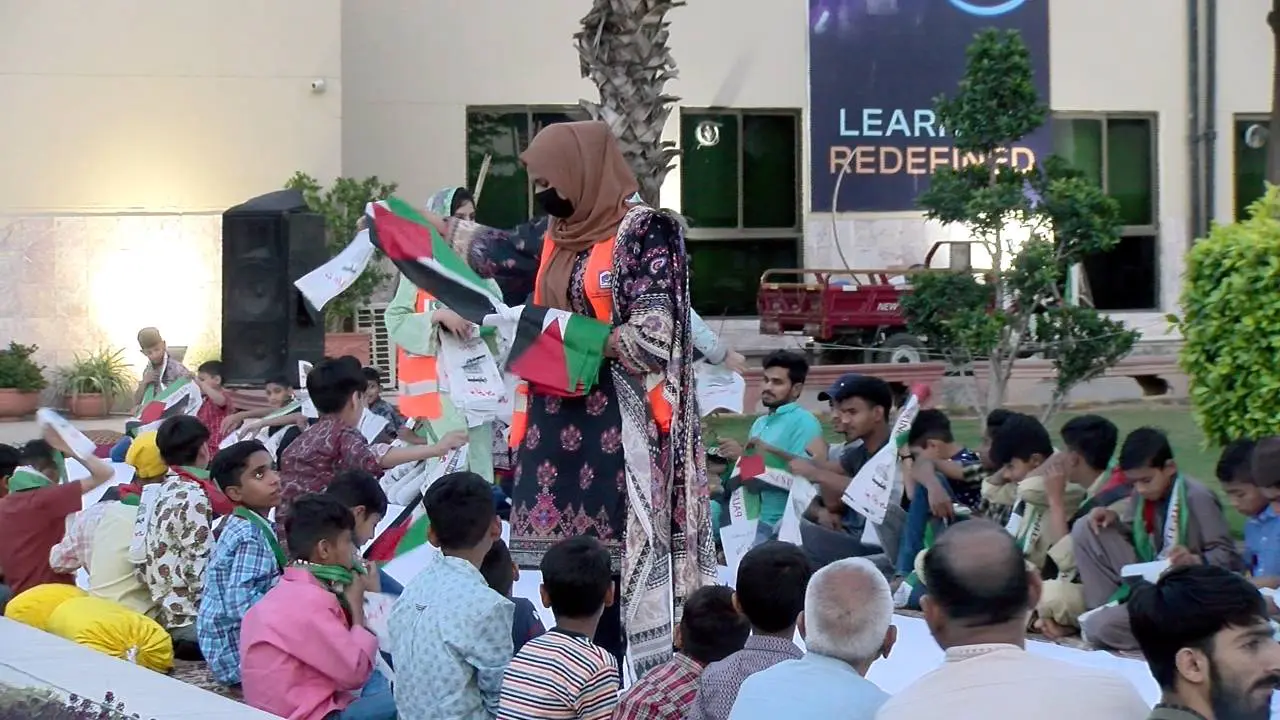 UMT Hosts Grand Iftar Dinner for Orphan Children