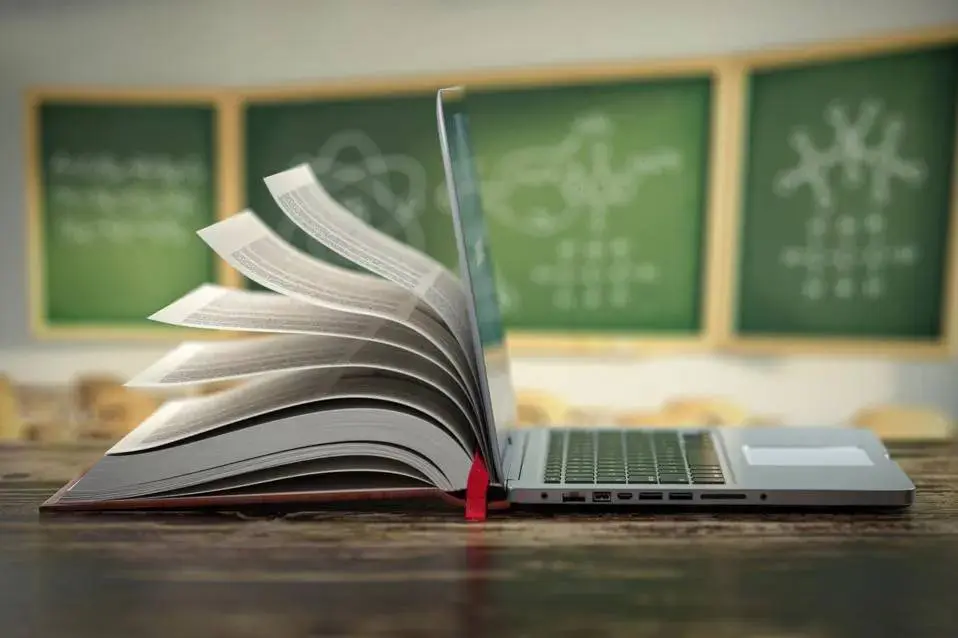 benefits of online education