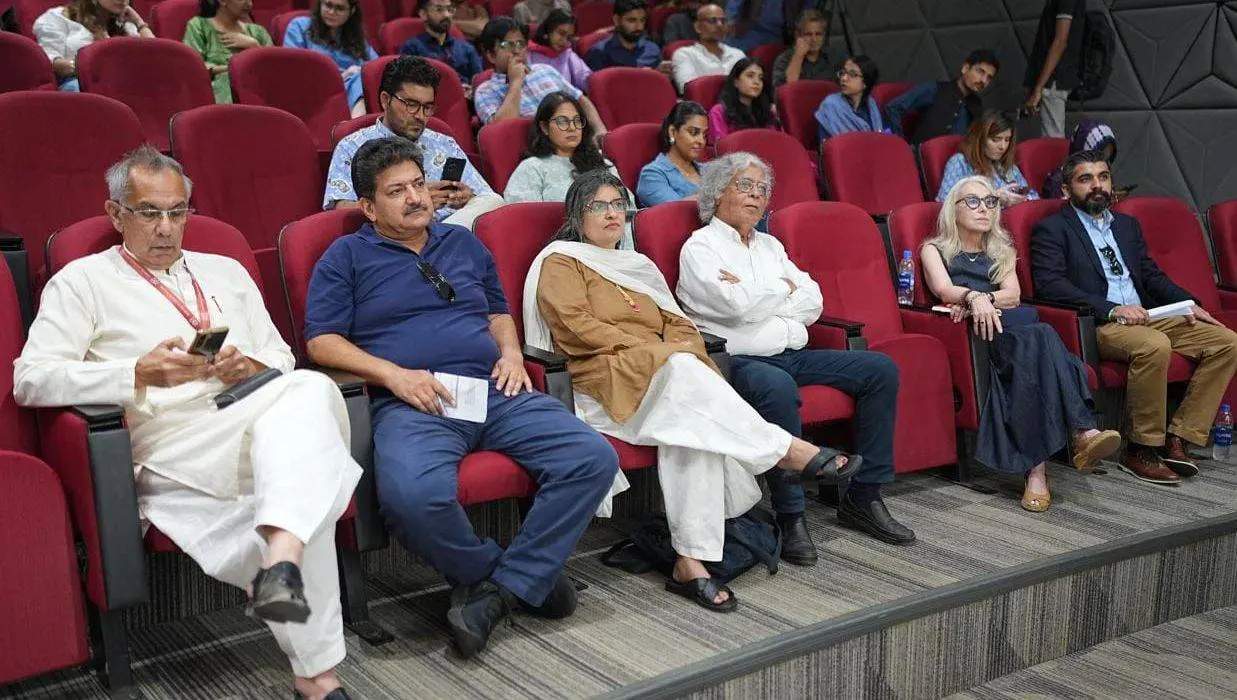 IBA Hosts An Exclusive Seminar on Media and Democracy
