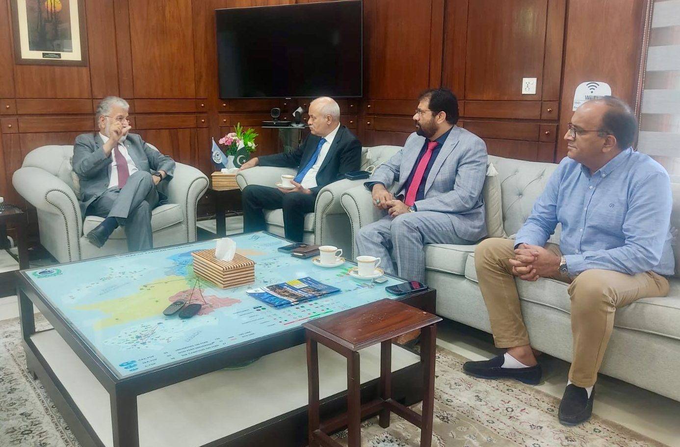 Quaidian Forever Panel Meets HEC Chairman