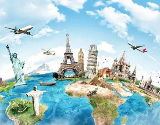 Top 10 Benefits of Studying Abroad