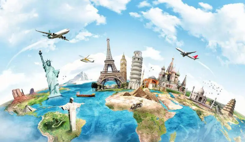 Top 10 Benefits of Studying Abroad