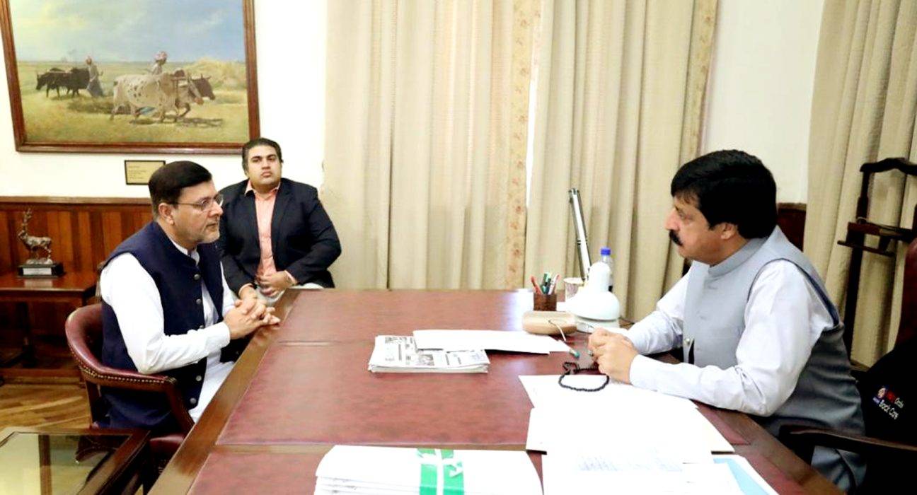 VC Sargodha University Meets Governor Punjab