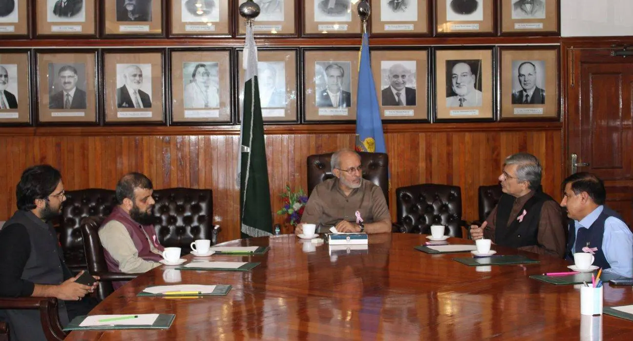 PU and Pink Ribbon Sign MoU
