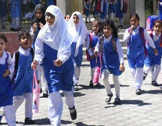 Punjab Govt Privatizes Over 6000 Schools